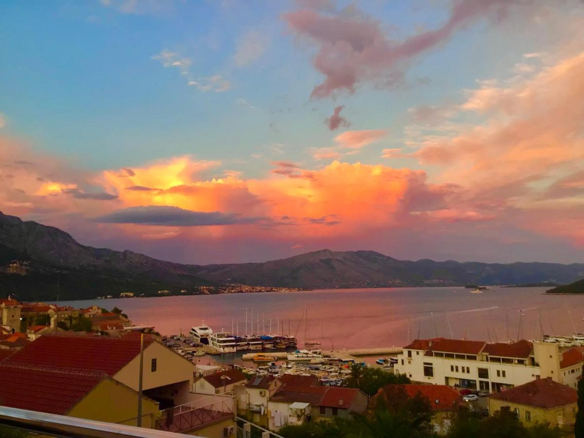 Lux Apartments Korcula Town Exterior photo